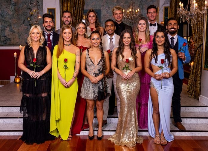 Brooke and her remaining court on THE BACHELORETTE AUSTRALIA (image - 10)