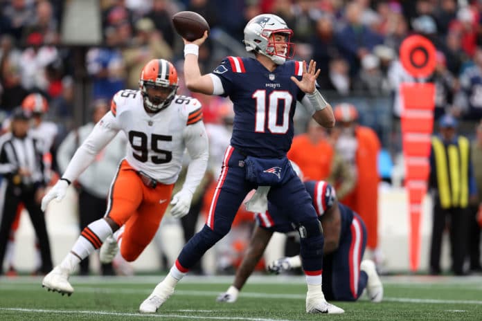 Mac Jones #10 of the New England Patriots looks to throw a pass against the Cleveland Browns during the first half at Gillette Stadium on November 14, 2021 (image - Maddie Meyer/Getty Images)