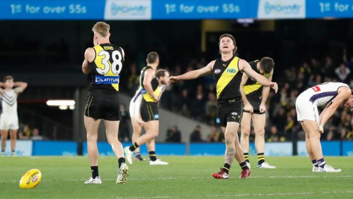 Richmond Tigers v Freemantle Dockers ends in a rare draw in SEVEN'S FRIDAY NIGHT AFL (image - Seven)