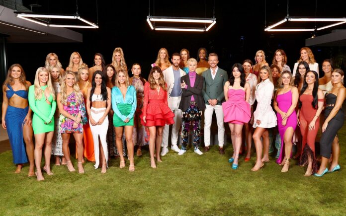The full cast of The Bachelors Australia 2023 (image - Channel 10)