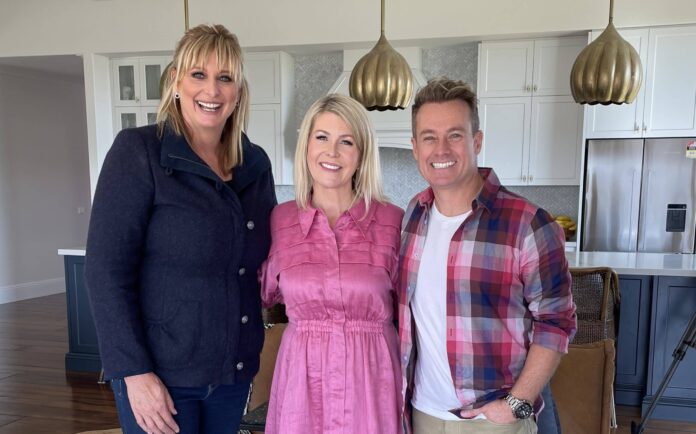 Johanna Griggs with Chezzi and Grant Denyer (image - Channel 7)