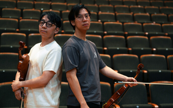 Violinists Brett Yang and Eddy Chen break the mould with their humorous take on classical tunes on Australian Story.